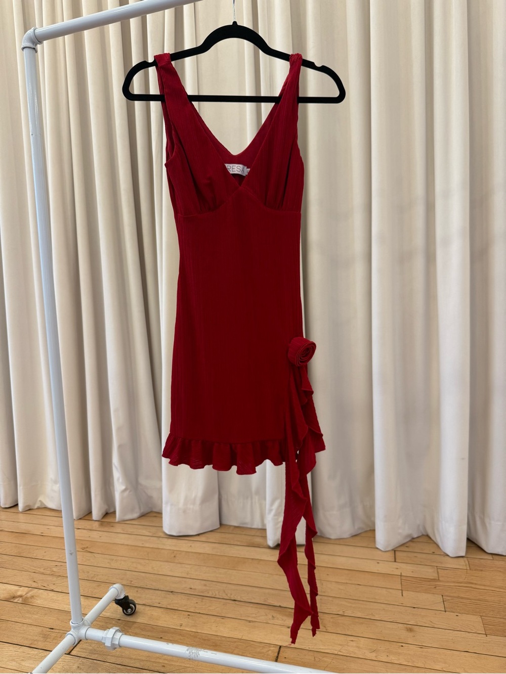 RESA Red Sleeveless V-Neck Ruffle Mini Dress with Side Tie